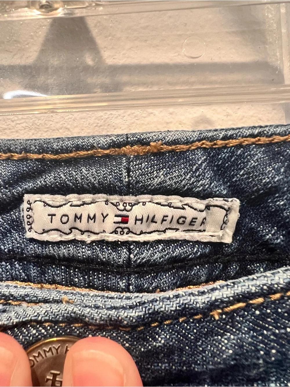 Tommy Hilfiger Denim Mini Skirt Medium Wash Classic 5-Pocket Jean Skirt Size 6